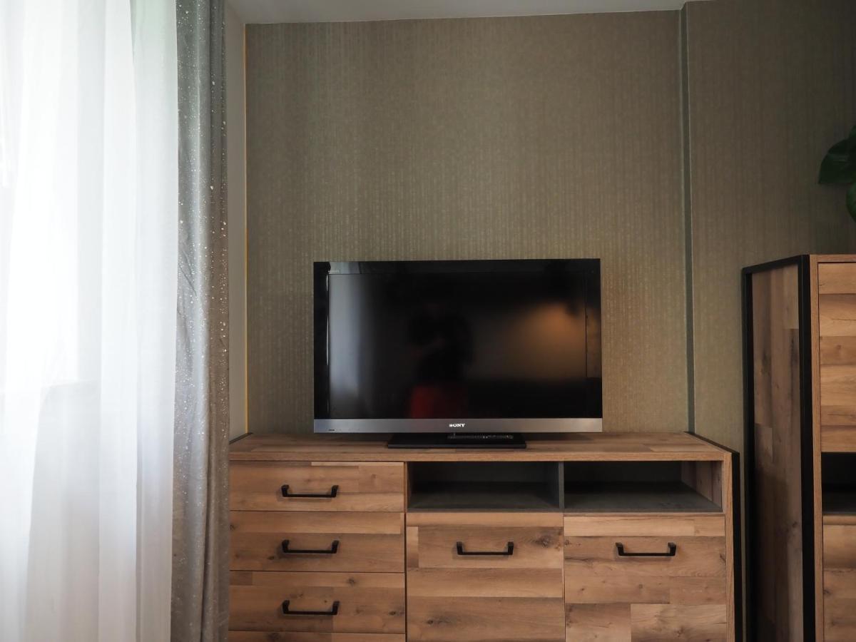 Adobe Apartment - Przytulny I Free Parking ヴロツワフ エクステリア 写真